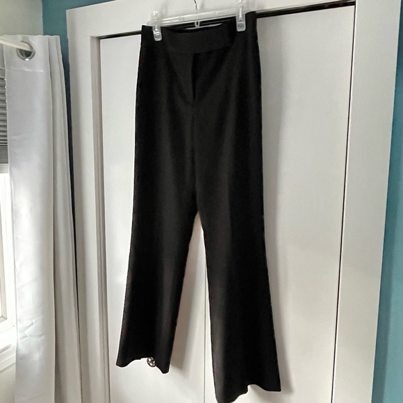 Tahari Arthur Levine Pantsuit (Never-Worn) - Picture 4 of 5